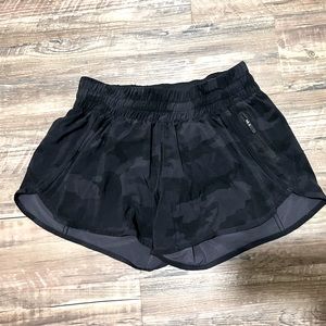 LuluLemon Athletics Tracker Low-Rise Lined Short 4"
